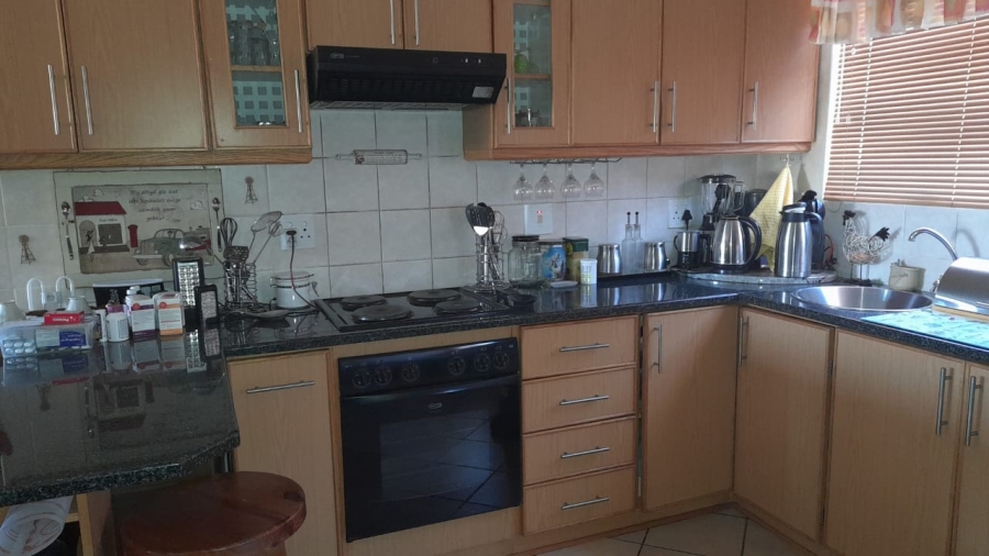 2 Bedroom Property for Sale in Meiringspark North West